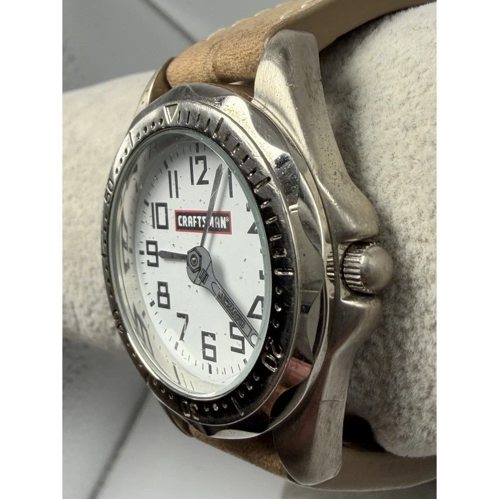 Craftsman ZM10020 New Battery Mens Watch 38MM 7.5